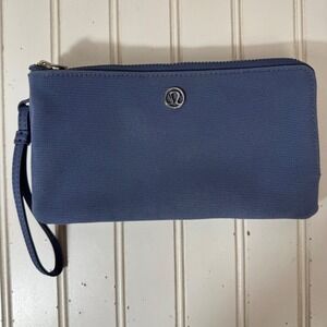 Lululemon Double Up Pouch In Blue Wristlet Travel Office Commute‎
